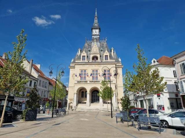 Gare A Pied Escale Authentique Aux Portes De Paris Jouarre 外观 照片